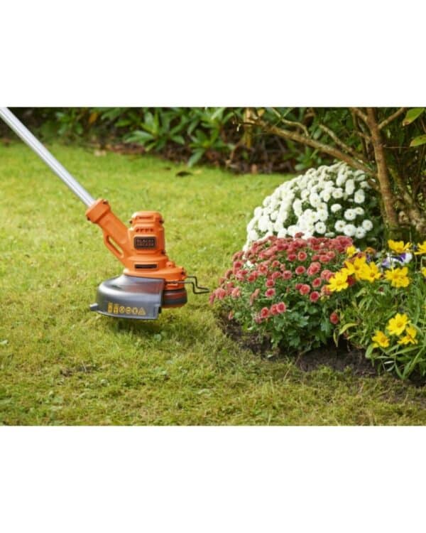 BLACK+DECKER.