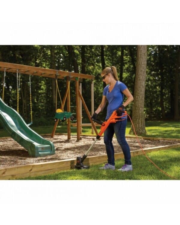BLACK+DECKER.