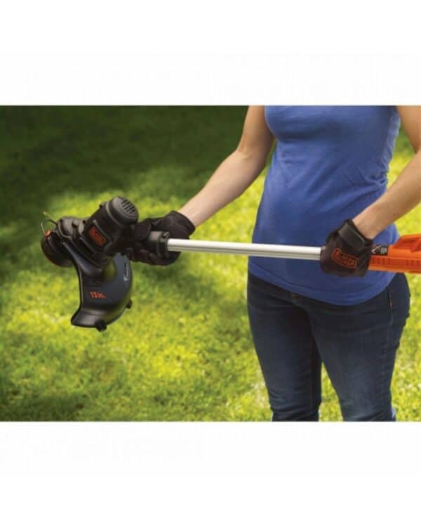 BLACK+DECKER.