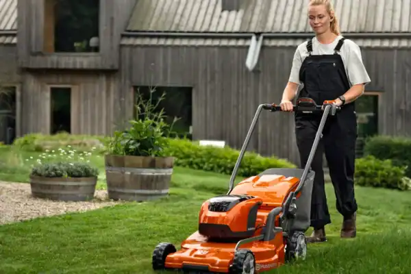 HUSQVARNA