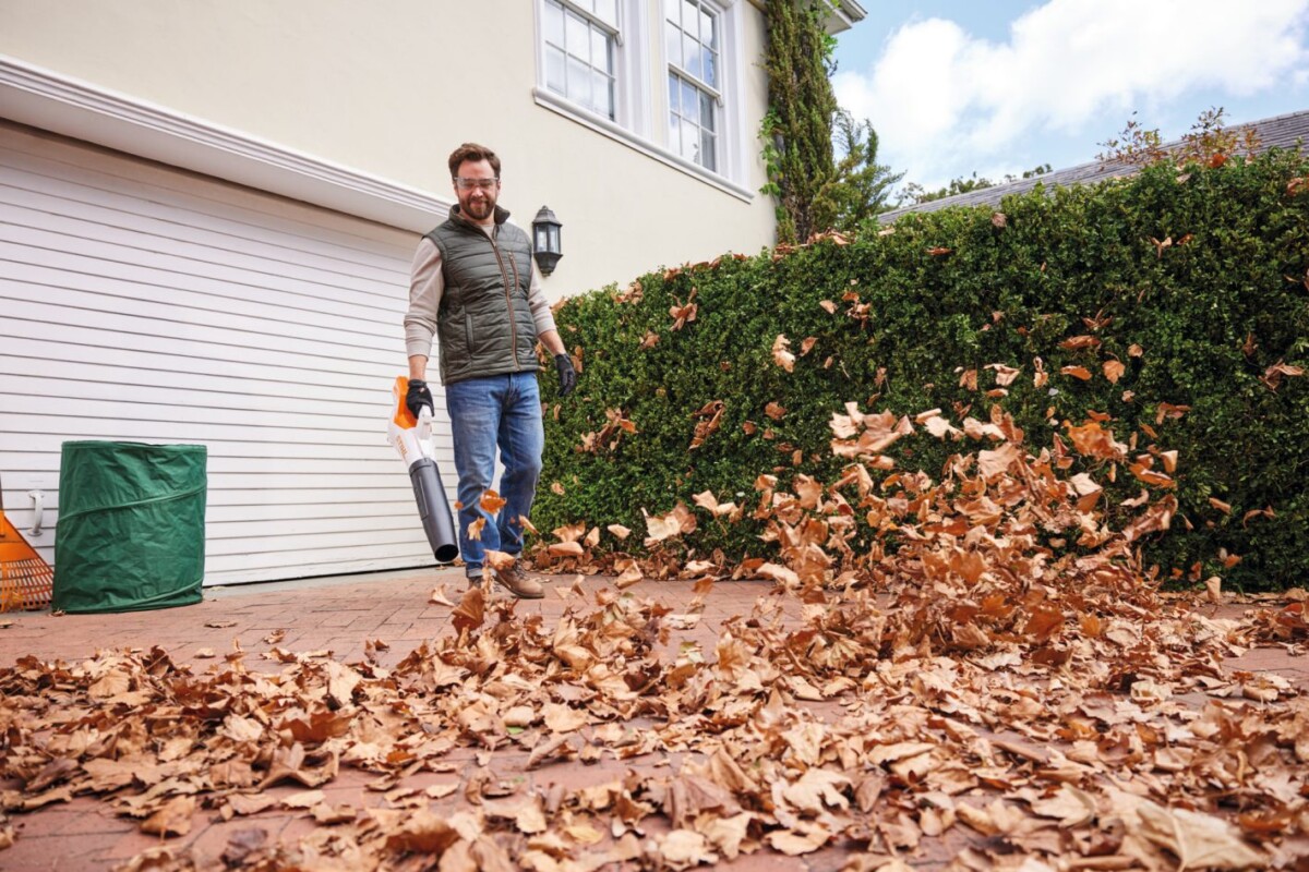 SBA050115904_2 STIHL