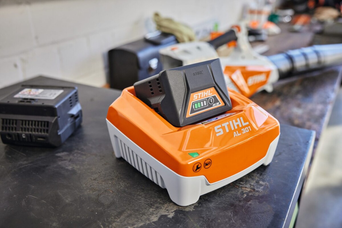 SEA094305500_4 stihl